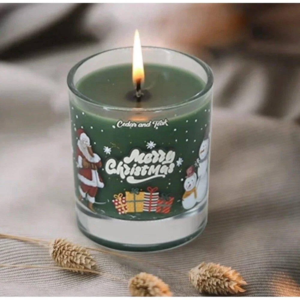 Cedar & Teak Scented 8 oz Smokeless Soy Wax Candle Glass Jar Merry Christmas NEW